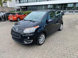 Schwarz Gebraucht 2010 Citroën C3 Picasso Tendance Van / Kleinbus | 2.990 € (Etwas zu teuer)