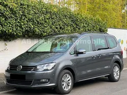 Grau Gebraucht 2022 VW Sharan Comfortline Van / Kleinbus | 30.499 € (Fairer Preis)
