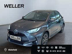 Grau Gebraucht 2021 Toyota Yaris Team Kleinwagen | 13.980 € (Fairer Preis)