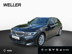 Black sapphire (schwarz) Gebraucht 2024 BMW 330 M Sport Kombi | 48.480 € (Fairer Preis)