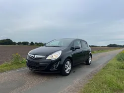 Schwarz Gebraucht 2012 Opel Corsa Kleinwagen | 3.250 € (Fairer Preis)