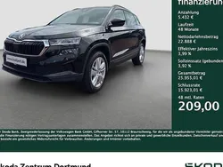 Schwarz Gebraucht 2024 Skoda Karoq Selection SUV | 28.320 € (Superpreis)