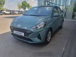 Grün schwarz Gebraucht 2024 Hyundai i10 Select Kleinwagen | 16.495 € (Fairer Preis)