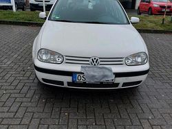 Weiß Gebraucht 2001 VW Golf IV Kombi | 1.600 € (Fairer Preis)