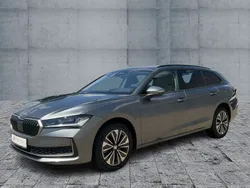Grau Gebraucht 2025 Skoda Superb Selection Kombi | 47.270 € (Teuer)
