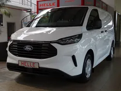 Weiß Gebraucht 2024 Ford Transit Custom Trend Van / Kleinbus | 35.990 € (Fairer Preis)