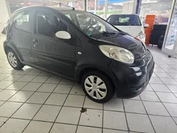 Schwarz Gebraucht 2010 Citroën C1 Chic Kleinwagen | 3.570 € (Etwas zu teuer)