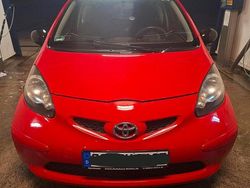 Rot Gebraucht 2008 Toyota Aygo Kleinwagen | 1.300 € (Fairer Preis)