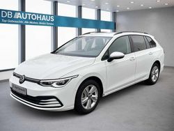 Weiß Gebraucht 2023 VW Golf VIII Life Kombi | 23.210 € (Fairer Preis)