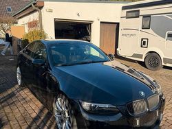 Schwarz Gebraucht 2008 BMW 320 M Sport Coupé | 10.000 € (Teuer)