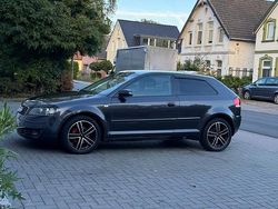 Grau Gebraucht 2003 Audi A3 S-Line Coupé | 3.000 € (Etwas zu teuer)