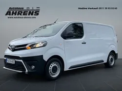 Weiß Gebraucht 2024 Toyota Proace Van | 29.900 € (Teuer)