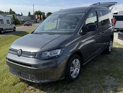 Indiumgrau metallic Neu 2025 VW Caddy Basis Van / Kleinbus | 38.590 € (Fairer Preis)