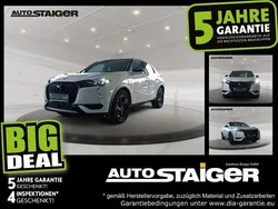 Lack weiss banquise/typ aussenverkl Gebraucht 2023 DS Automobiles DS3 Crossback E-Tense Performance Line Plus SUV | 19.499 € (Fairer Preis)
