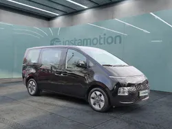 Schwarz Gebraucht 2024 Hyundai Staria Van | 47.199 € (Fairer Preis)