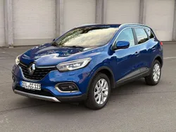 Blau Gebraucht 2019 Renault Kadjar LIMITED Deluxe SUV | 15.800 € (Fairer Preis)