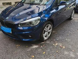 Blau Gebraucht 2016 BMW 218 Gran Tourer Sport Line Van / Kleinbus | 15.000 € (Fairer Preis)