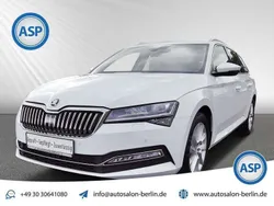 Weiß Gebraucht 2020 Skoda Superb Premium Edition Kombi | 25.700 € (Guter Preis)