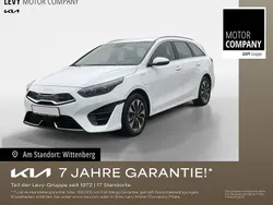 Weiß Gebraucht 2023 Kia Ceed Vision Kombi | 26.990 € (Etwas zu teuer)