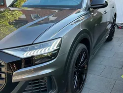 Grau Gebraucht 2021 Audi Q8 S-Line SUV | 51.390 € (Superpreis)