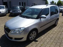 Silber Gebraucht 2012 Skoda Roomster Kombi | 3.490 € (Guter Preis)