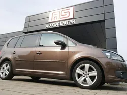 Braun Gebraucht 2014 VW Touran Life Van / Kleinbus | 9.990 € (Guter Preis)