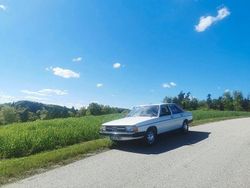Weiß Gebraucht 1978 Audi 100 Basis Limousine | 4.999 €