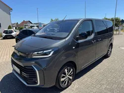 Titanium grey Gebraucht 2025 Toyota Proace Van | 47.450 € (Fairer Preis)