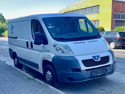 Weiß Gebraucht 2009 Peugeot Boxer Van | 2.499 €