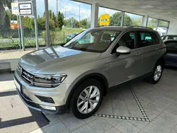 Tungsten silver Gebraucht 2017 VW Tiguan Highline SUV | 22.999 € (Fairer Preis)