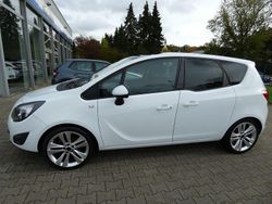Weiß Gebraucht 2011 Opel Meriva Van / Kleinbus | 4.790 € (Fairer Preis)
