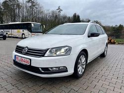 Weiß Gebraucht 2014 VW Passat Edition Kombi | 6.800 € (Fairer Preis)