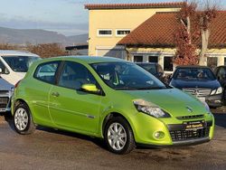 Grün Gebraucht 2009 Renault Clio III Dynamique Kleinwagen | 2.999 € (Fairer Preis)