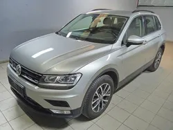 Silber Gebraucht 2016 VW Tiguan Trendline SUV | 14.900 € (Guter Preis)