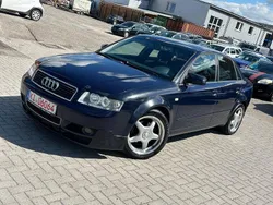 Blau Gebraucht 2002 Audi A4 Sport Limousine | 2.299 € (Fairer Preis)