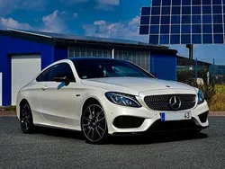 Weiß Gebraucht 2017 Mercedes C43 AMG AMG Coupé | 31.750 € (Fairer Preis)