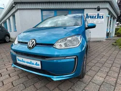 Blau Gebraucht 2020 VW e-up! Comfortline Kleinwagen | 12.990 € (Fairer Preis)