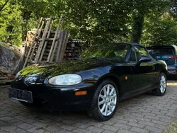 Schwarz Gebraucht 2000 Mazda MX5 Cabrio | 7.000 €