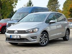Silber Gebraucht 2017 VW Golf Sportsvan Sound Van / Kleinbus | 14.190 € (Guter Preis)