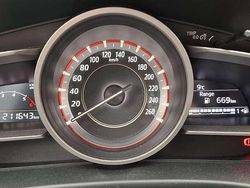 Gebraucht 2016 Mazda 3 Limousine | 6.000 € (Superpreis)