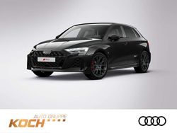 Mythosschwarz metallic Neu 2025 Audi RS3 Sportback Sport Kleinwagen | 79.890 € (Teuer)
