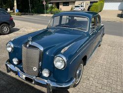 Blau Gebraucht 1957 Mercedes 220 Limousine | 32.500 €