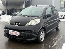 Schwarz Gebraucht 2008 Peugeot 107 Kleinwagen | 2.996 € (Fairer Preis)