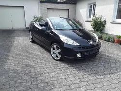 Schwarz Gebraucht 2009 Peugeot 207 CC Roland Garros Cabrio | 1.950 € (Guter Preis)