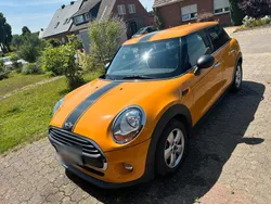 Orange Gebraucht 2015 Mini ONE Kleinwagen | 9.000 €