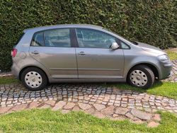 Grau Gebraucht 2006 VW Golf Plus Cross Goal Van / Kleinbus | 2.400 € (Fairer Preis)