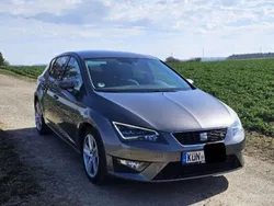 Grau Gebraucht 2014 Seat Leon FR Sport Limousine | 12.200 € (Etwas zu teuer)