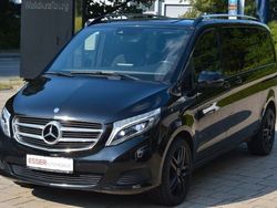 Obsidianschwarz metallic Gebraucht 2016 Mercedes V220 Van / Kleinbus | 29.900 € (Guter Preis)