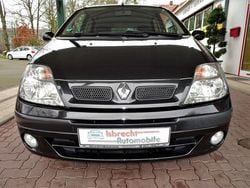 Schwarz metallic Gebraucht 2003 Renault Scénic Expression Van / Kleinbus | 2.400 € (Teuer)