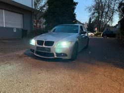 Silber Gebraucht 2008 BMW 330 Basis Limousine | 5.399 € (Guter Preis)